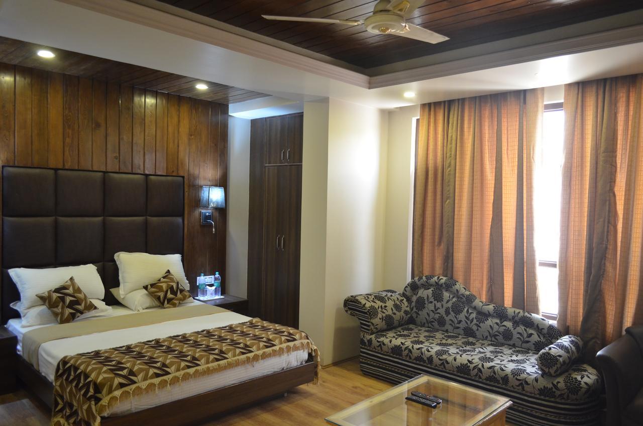 Hotel The Valley View Kashmir Srinagar  Bagian luar foto