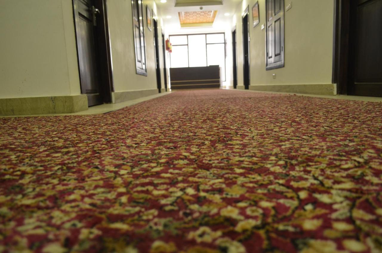 Hotel The Valley View Kashmir Srinagar  Bagian luar foto